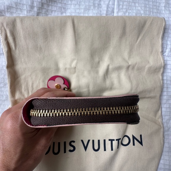 Louis Vuitton Monogram Blooming Flower Zippy Coin Purse Wallet Pink - Picture 12 of 14